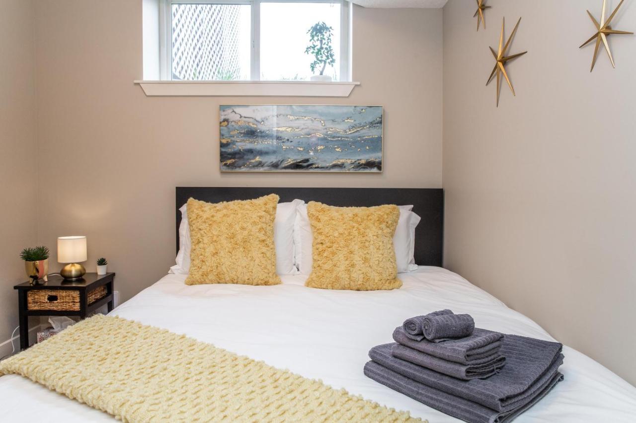 Holiday home Mountain House Edmonton