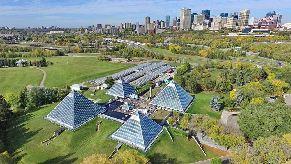 Mountain House Edmonton