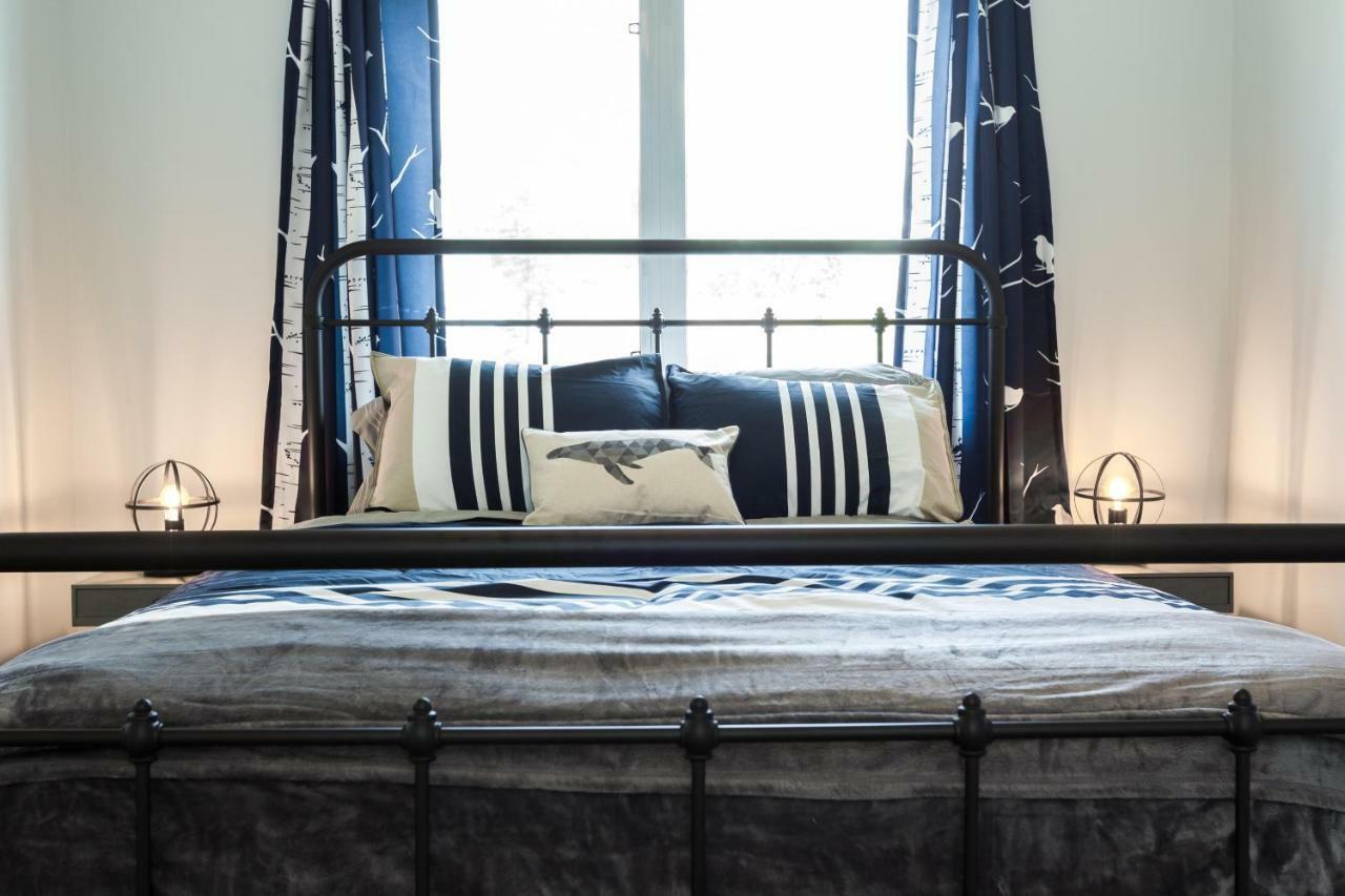 Mountain House Holiday home Edmonton